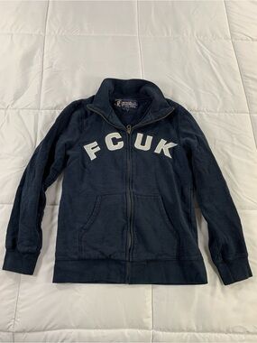 Pre loved vintage FRENCH CONNECTION zip up sweater size S
